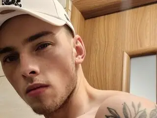 MarkOlberg sexe hd jasmin