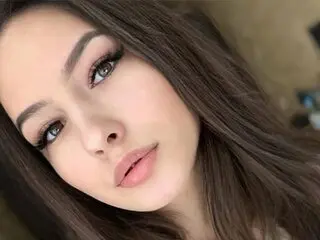 NeldaGoffin jasmin jouet hd